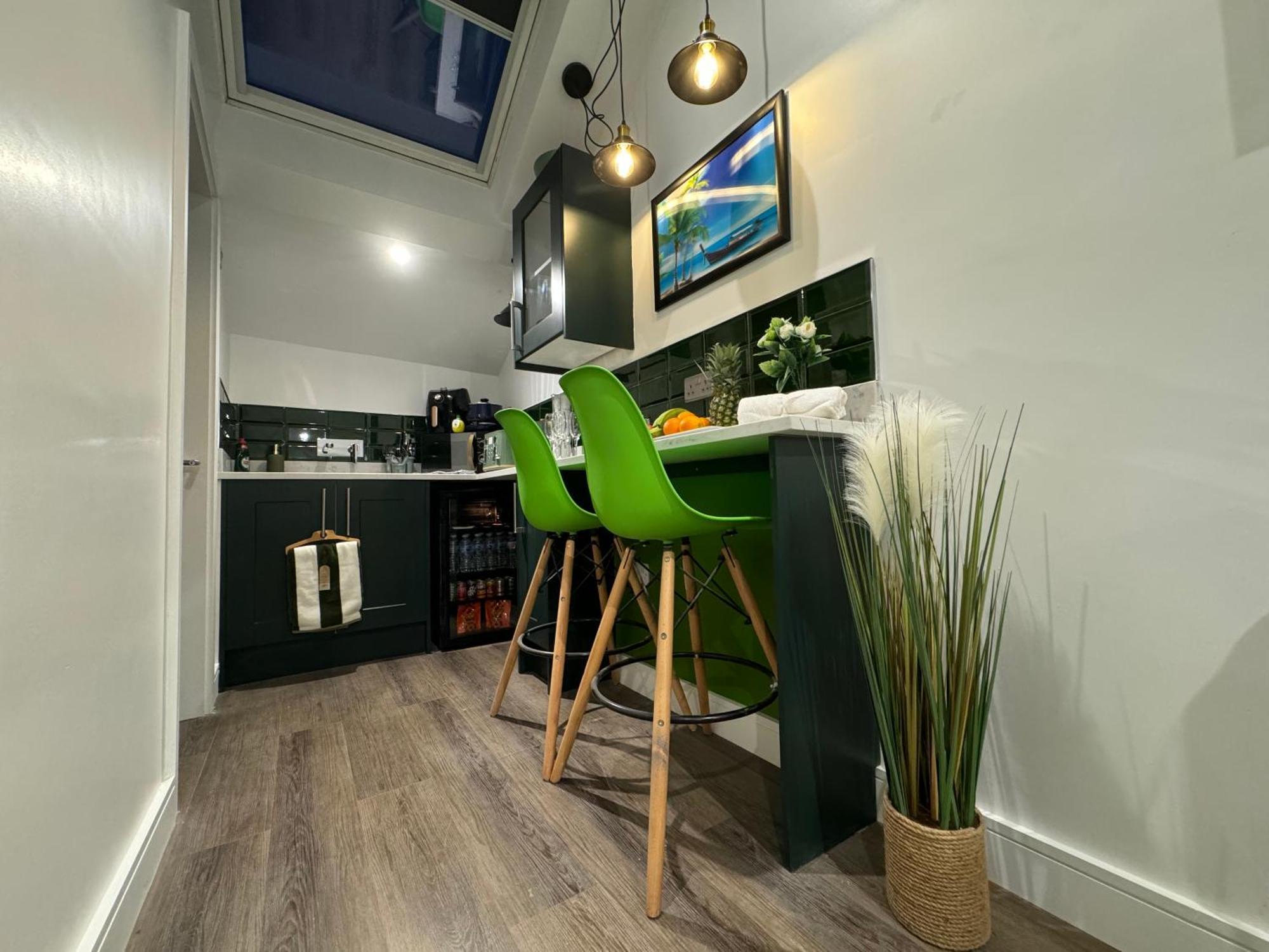 Southgate Luxury Apartments Elland Екстериор снимка